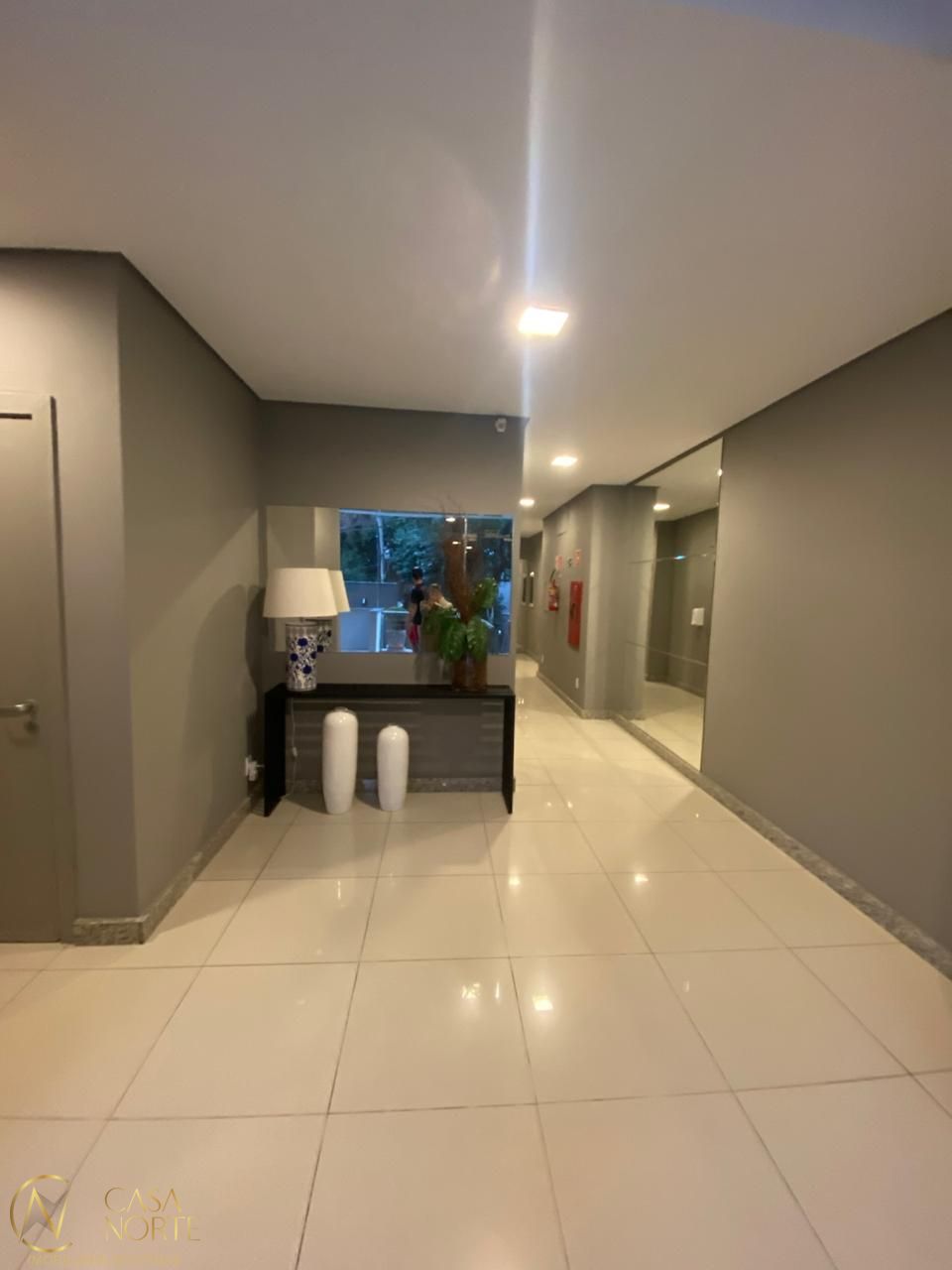 Apartamento à venda com 2 quartos, 79m², 1 suíte, 2 vagas, Avenida Lageado no bairro Petrópolis em Porto Alegre