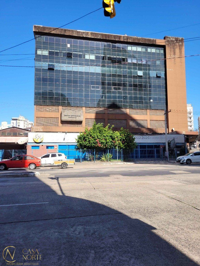 Sala Comercial à venda , 762m², Avenida Farrapos no bairro Floresta em Porto Alegre