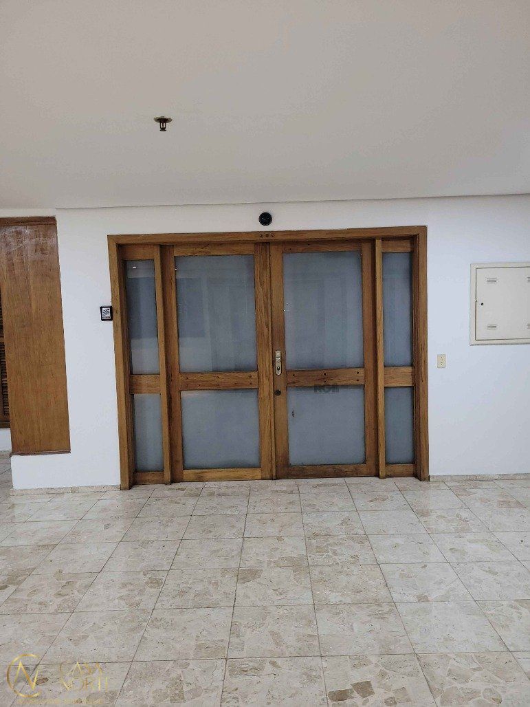 Sala Comercial à venda , 762m², Avenida Farrapos no bairro Floresta em Porto Alegre