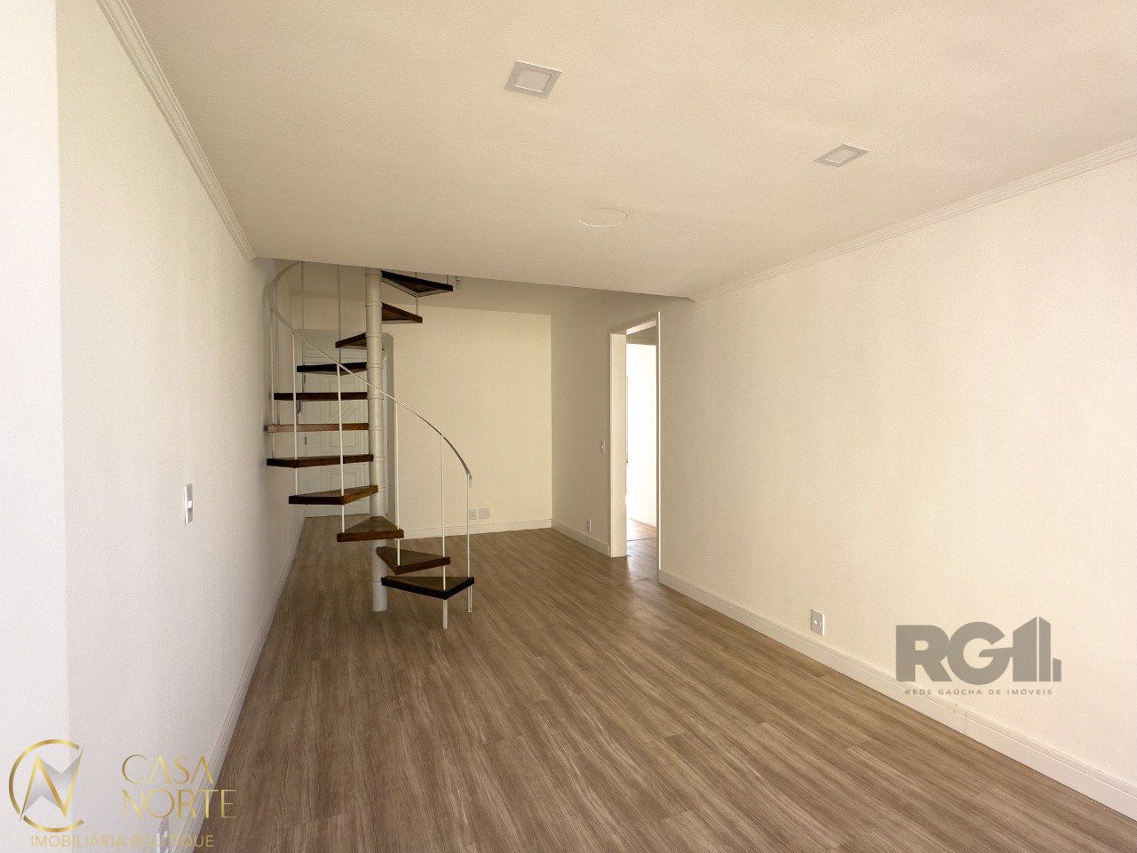 Cobertura à venda com 3 quartos, 133m², 1 vaga, Rua General João Manoel no bairro Centro Histórico em Porto Alegre