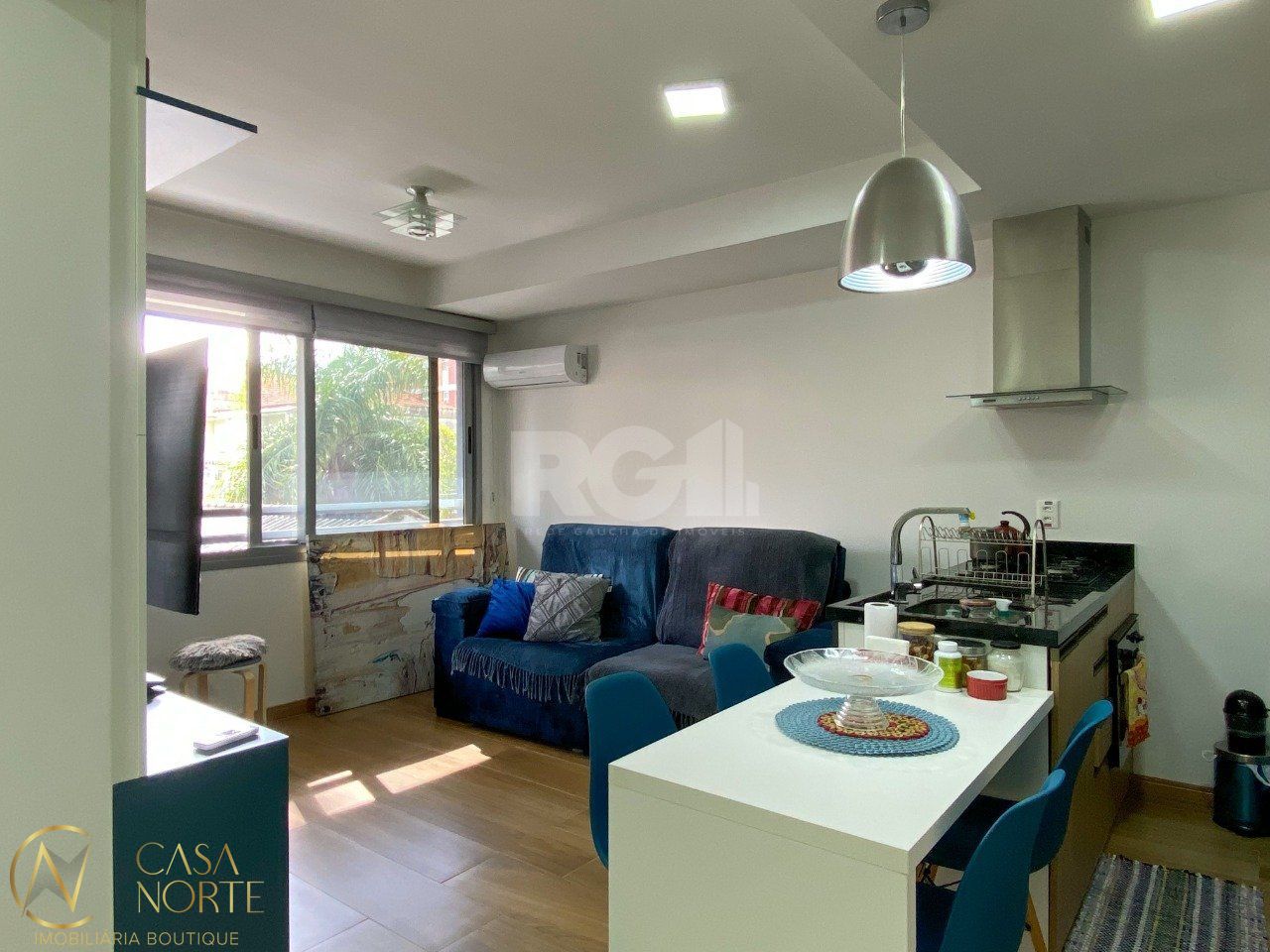 Apartamento à venda com 1 quarto, 41m², 1 vaga, Rua Hugo Ribeiro no bairro Menino Deus em Porto Alegre
