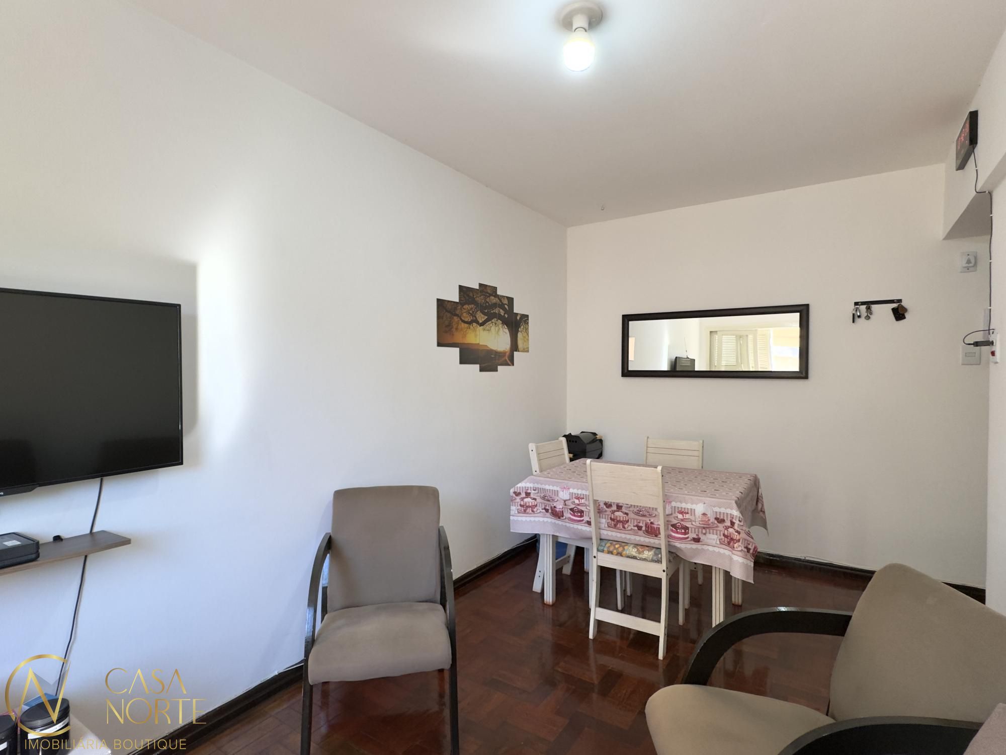 Apartamento à venda com 1 quarto, 43m², 1 vaga, Rua Washington Luiz no bairro Centro Histórico em Porto Alegre