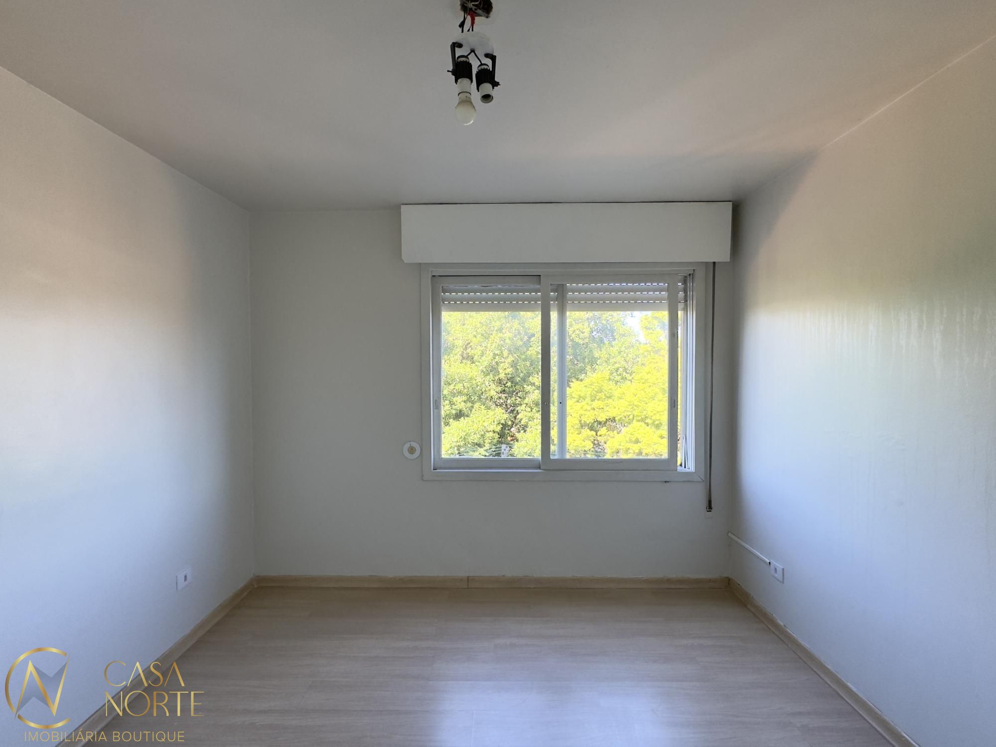 Apartamento à venda com 1 quarto, 40m², Rua Washington Luiz no bairro Centro Histórico em Porto Alegre