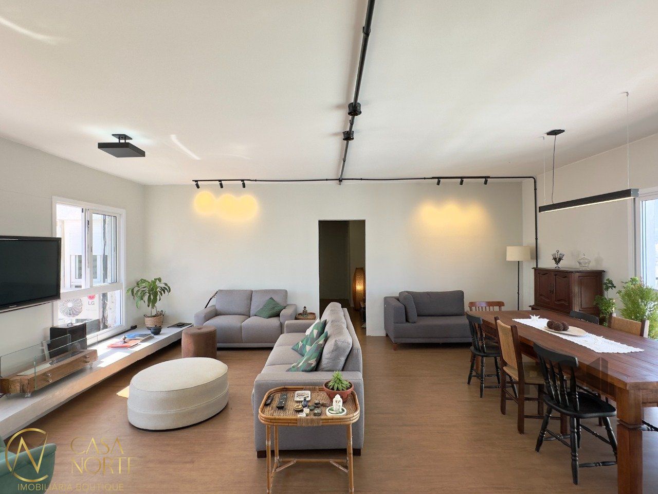 Apartamento à venda com 2 quartos, 223m², 2 suítes, 1 vaga, Praça Conde de Porto Alegre no bairro Centro Histórico em Porto Alegre