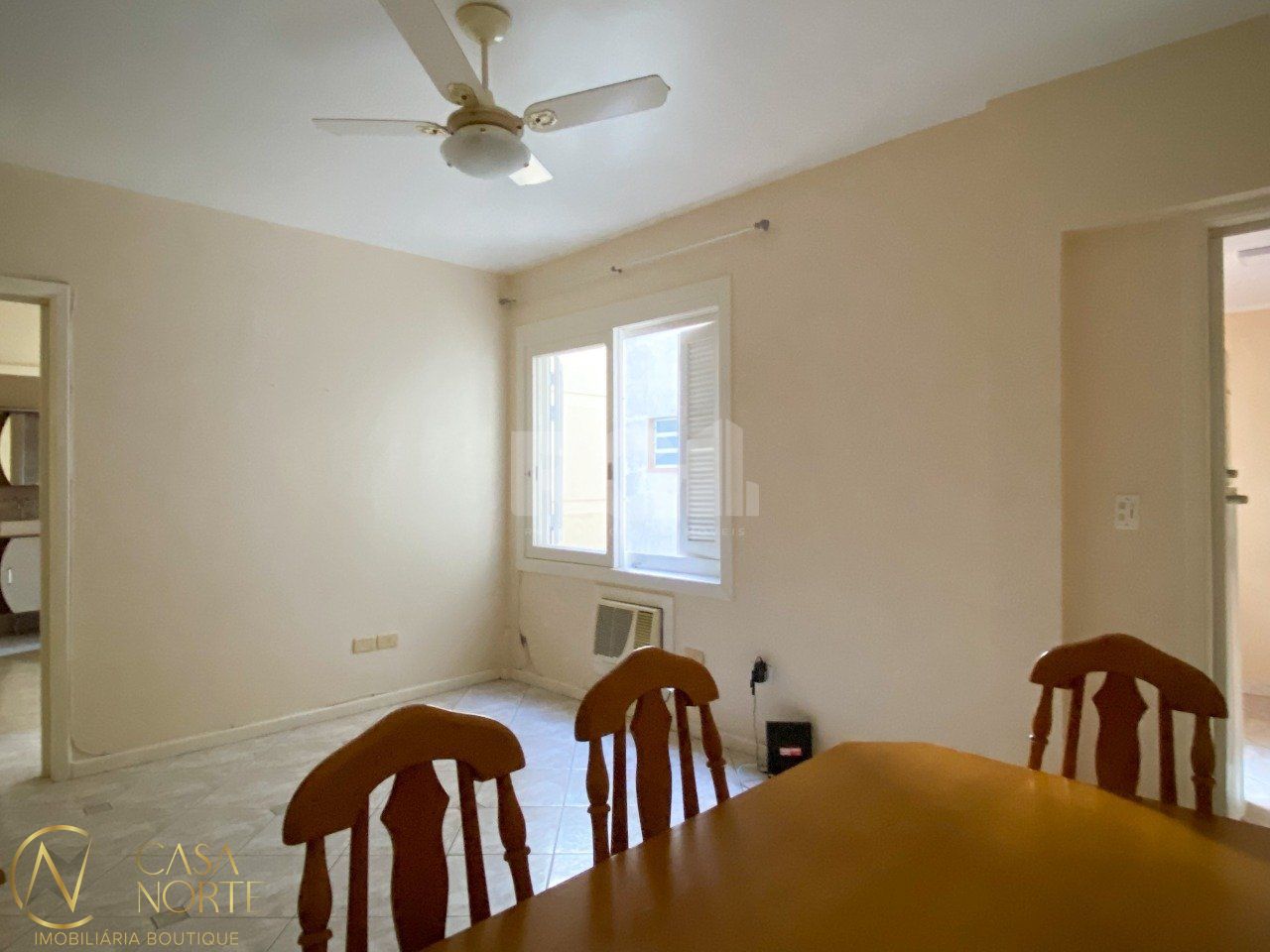 Apartamento à venda com 1 quarto, 40m², 1 suíte, Rua Washington Luiz no bairro Centro Histórico em Porto Alegre
