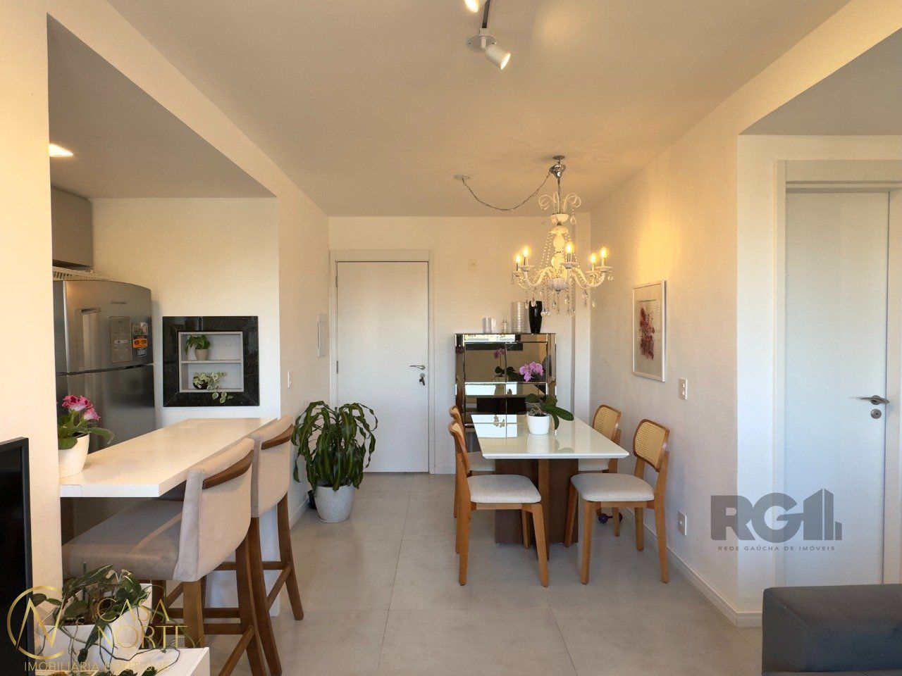 Apartamento à venda com 2 quartos, 58m², 1 suíte, 1 vaga, Rua Nunes Machado no bairro Azenha em Porto Alegre