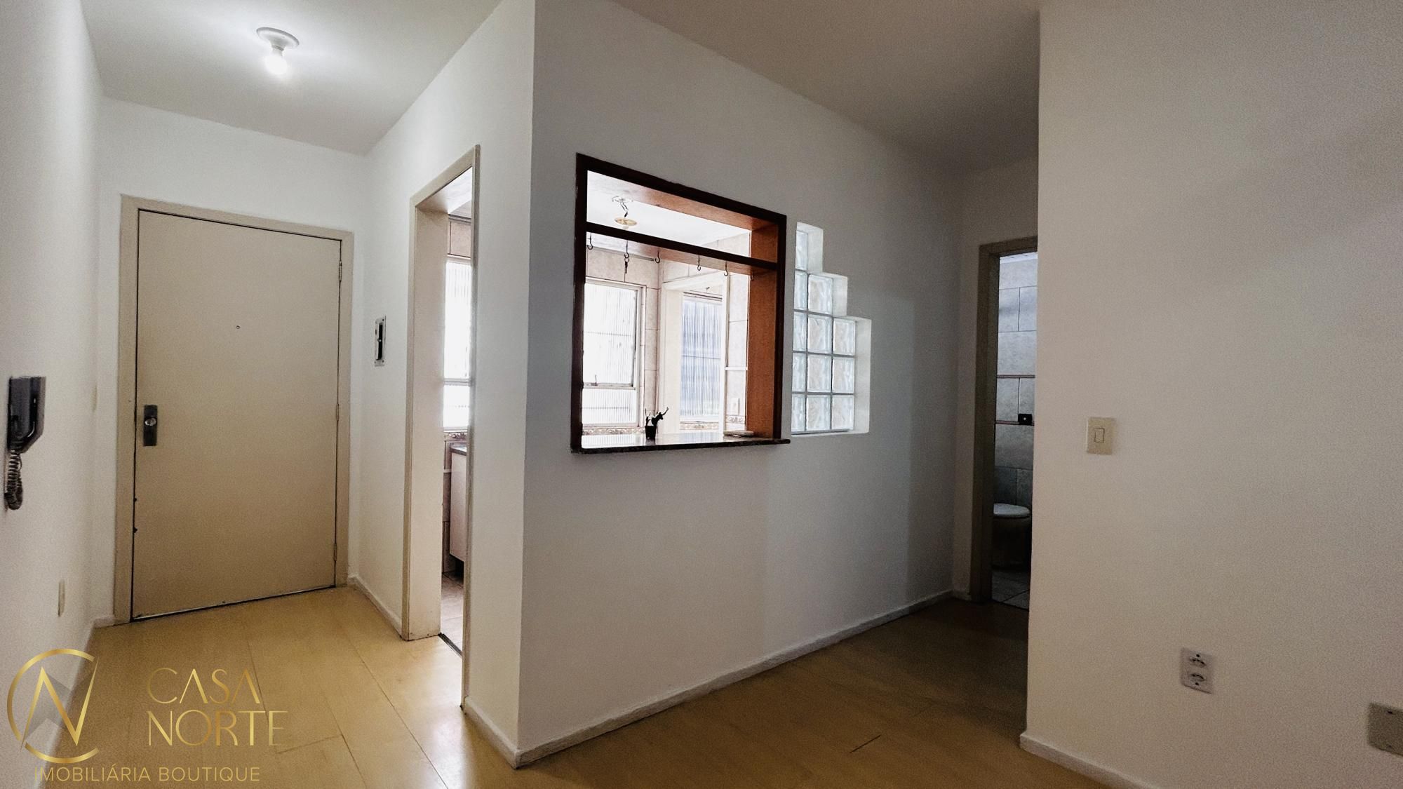 Apartamento à venda com 2 quartos, 43m², Rua Washington Luiz no bairro Centro Histórico em Porto Alegre
