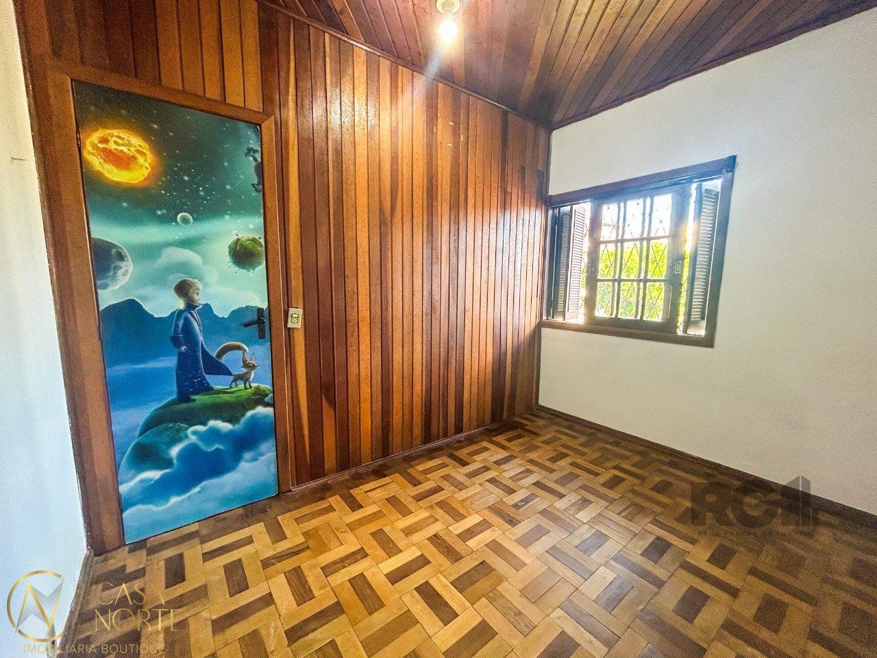 Casa à venda com 3 quartos, 114m², 3 vagas, Rua Gregorio Perez no bairro Cavalhada em Porto Alegre