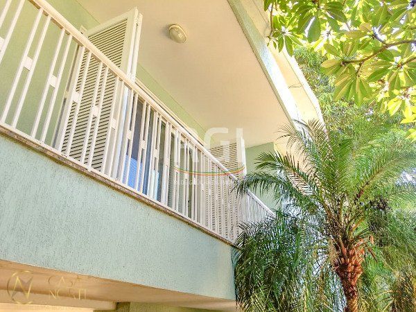 Casa à venda com 6 quartos, 500m², 6 suítes, 8 vagas, Alameda Afonso Celso no bairro Boa Vista em Porto Alegre