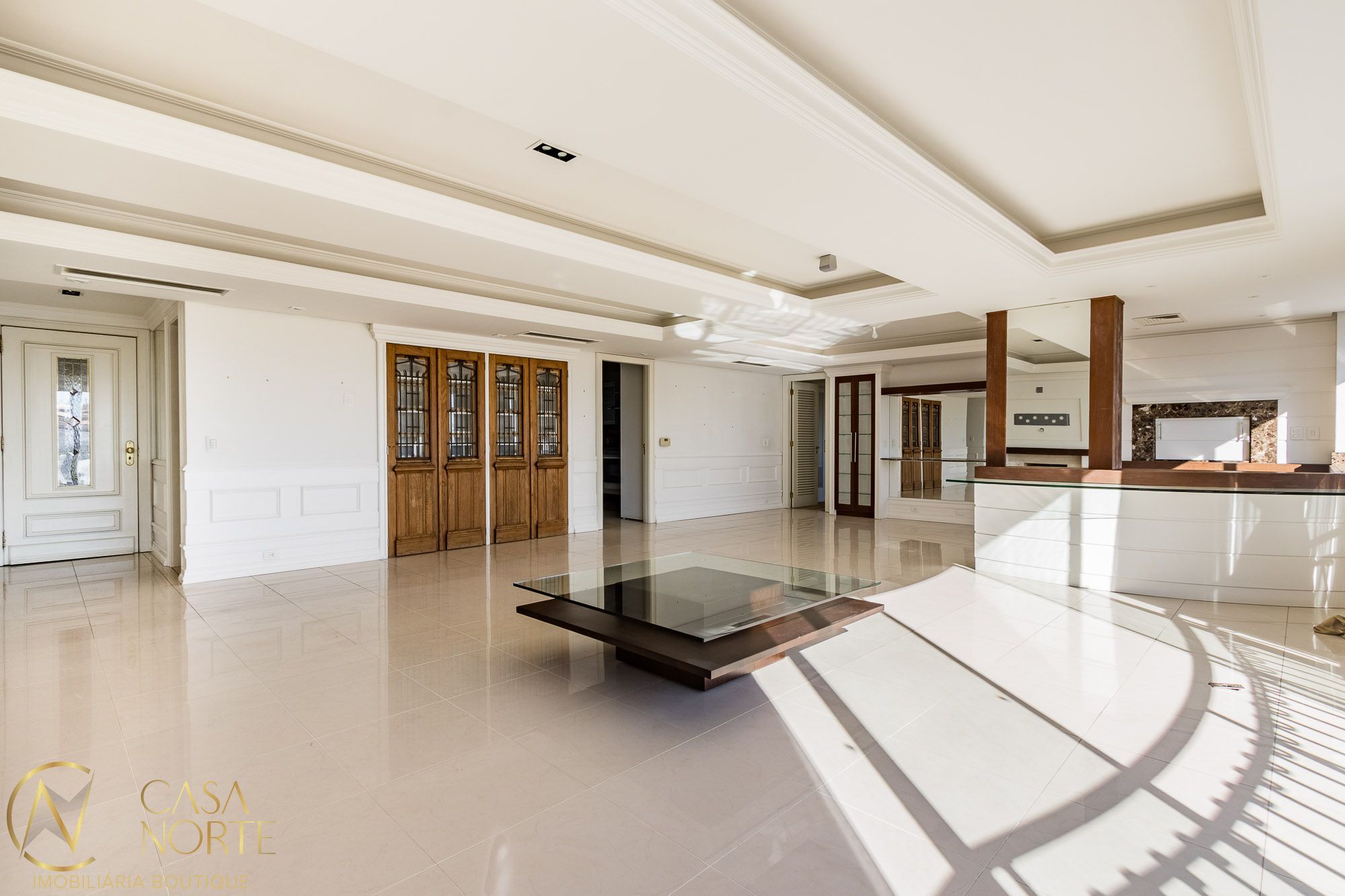Apartamento à venda com 2 quartos, 178m², 2 suítes, 3 vagas, Rua Pedro Weingartner no bairro Rio Branco em Porto Alegre