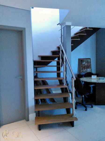 Sala Comercial à venda , 189m², Rua Dona Laura no bairro Rio Branco em Porto Alegre