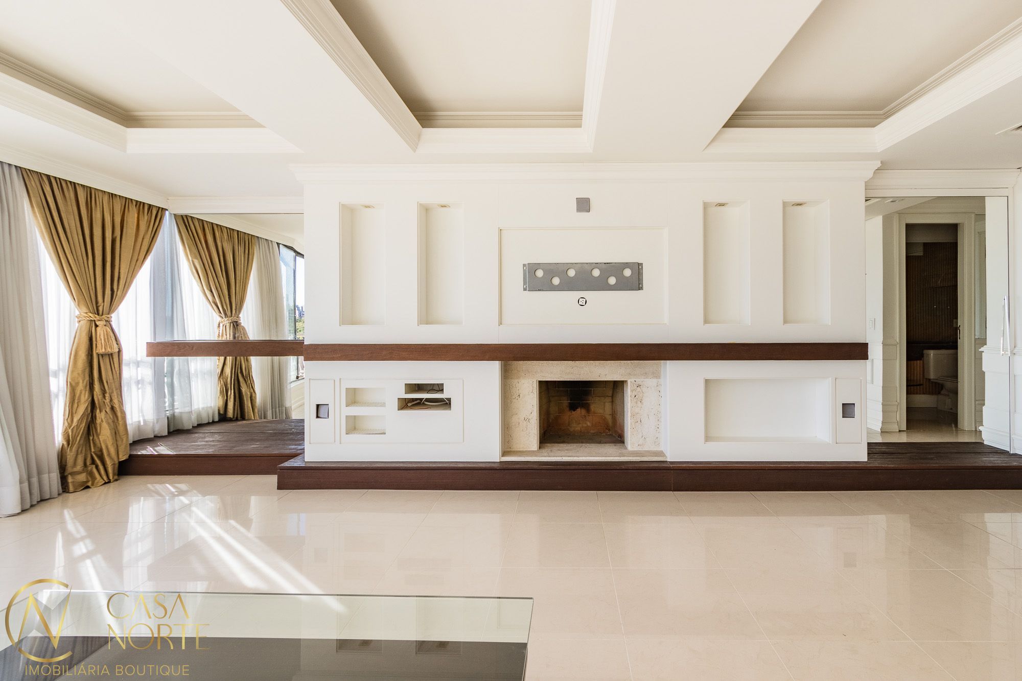 Apartamento à venda com 2 quartos, 178m², 2 suítes, 3 vagas, Rua Pedro Weingartner no bairro Rio Branco em Porto Alegre