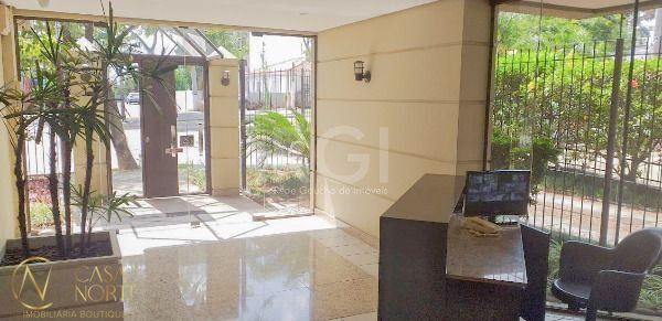 Cobertura à venda com 3 quartos, 223m², 1 suíte, 2 vagas, Rua Dom Pedro II no bairro São João em Porto Alegre