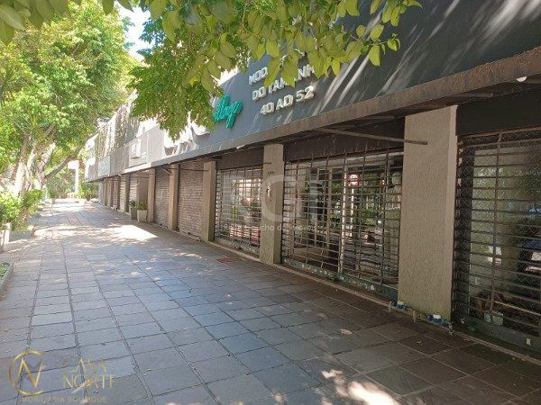 Apartamento à venda com 3 quartos, 245m², 1 suíte, 2 vagas, Avenida Independência no bairro Independência em Porto Alegre