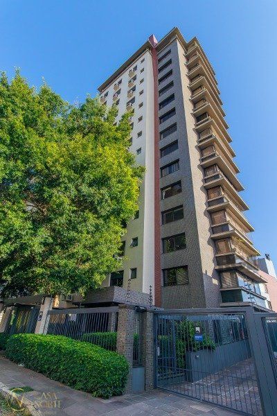 Apartamento à venda com 3 quartos, 168m², 3 suítes, 3 vagas, Rua Cônego Viana no bairro Rio Branco em Porto Alegre
