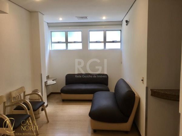 Sala Comercial à venda , 95m², 1 vaga, Rua Luciana de Abreu no bairro Moinhos de Vento em Porto Alegre