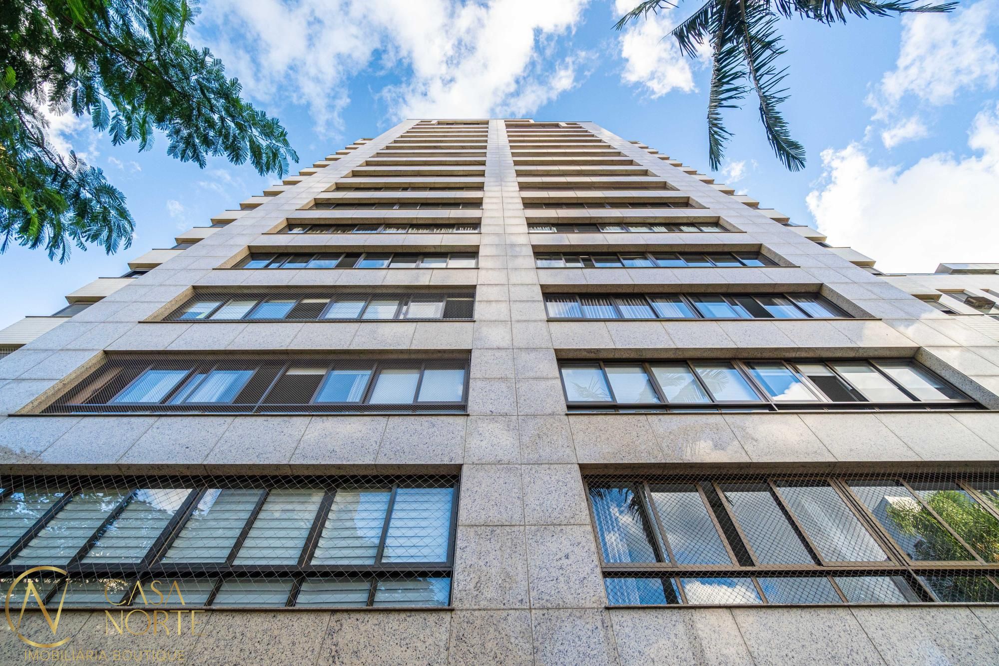 Apartamento à venda com 3 quartos, 153m², 3 suítes, 3 vagas, Rua Artur Rocha no bairro Auxiliadora em Porto Alegre
