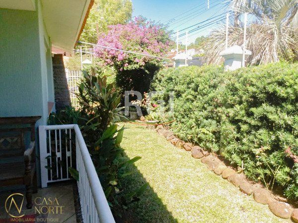 Casa à venda com 6 quartos, 500m², 6 suítes, 8 vagas, Alameda Afonso Celso no bairro Boa Vista em Porto Alegre