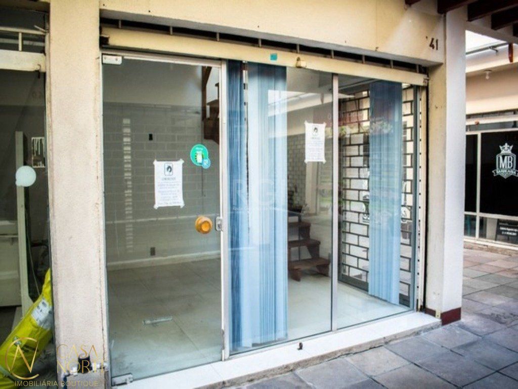 Sala Comercial à venda , 33m², Avenida da Azenha no bairro Azenha em Porto Alegre