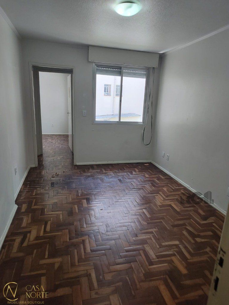 Apartamento à venda com 1 quarto, 41m², Avenida Venancio Aires no bairro Cidade Baixa em Porto Alegre