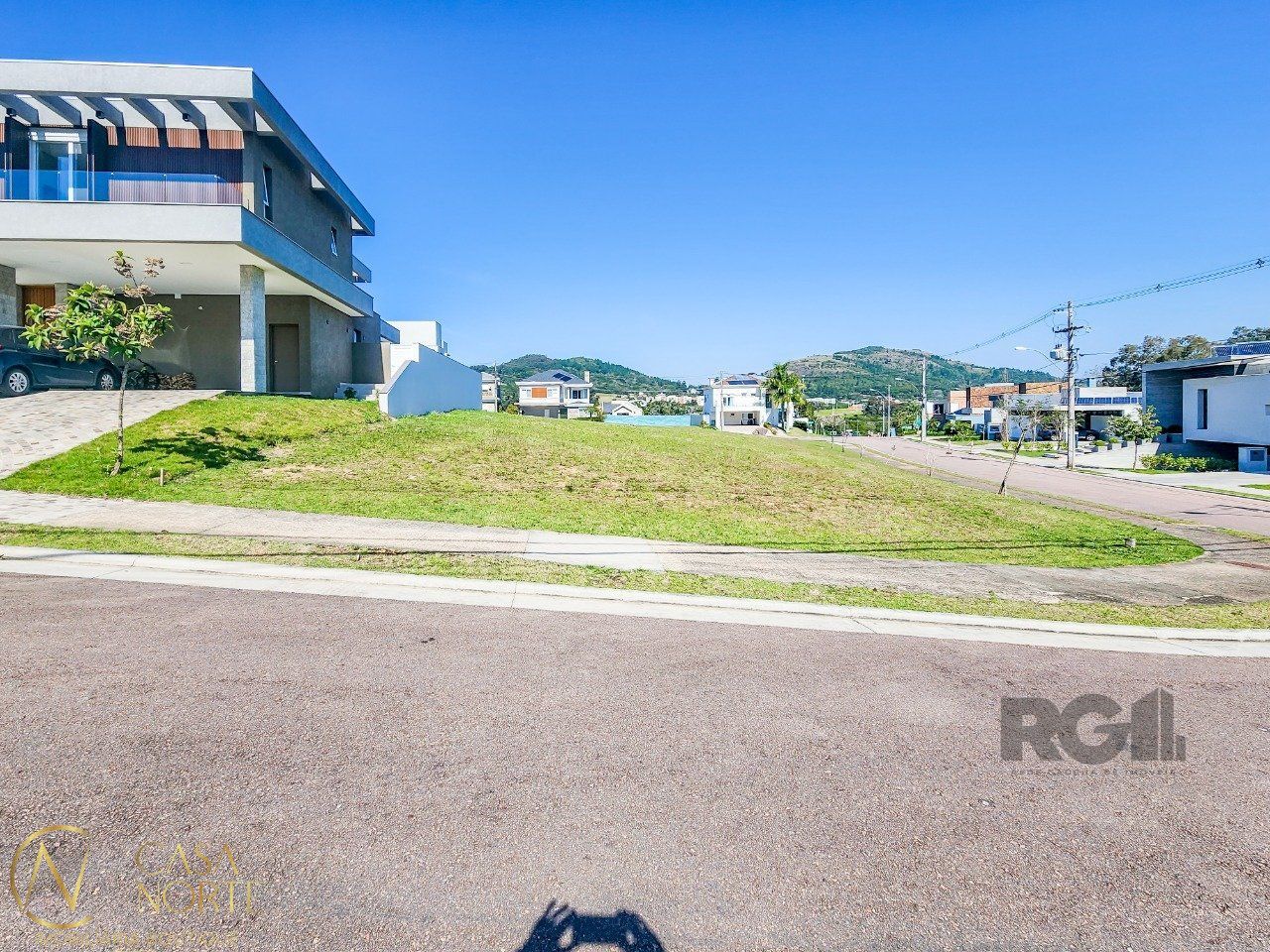 Terreno à venda  com 612m², Estrada das Três Meninas no bairro Alphaville em Porto Alegre