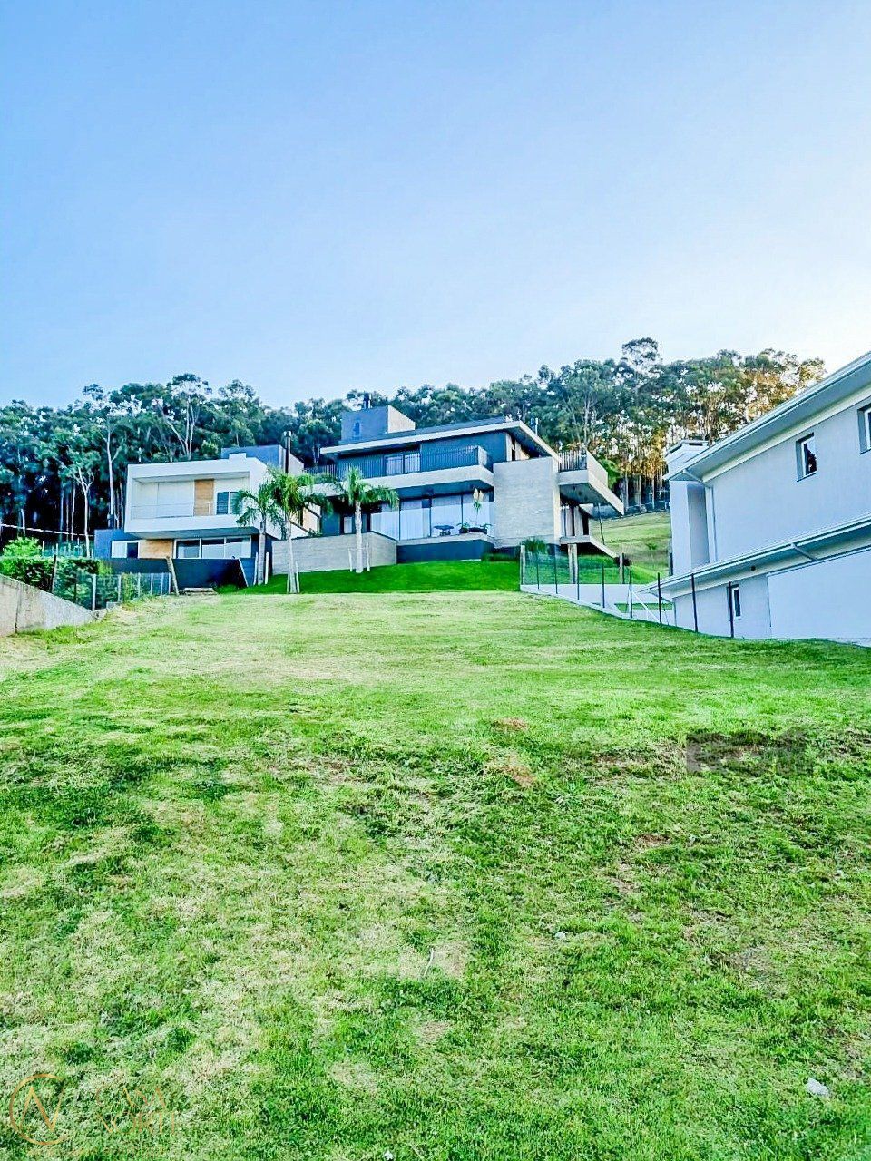 Terreno à venda  com 566m², Estrada das Três Meninas no bairro Alphaville em Porto Alegre