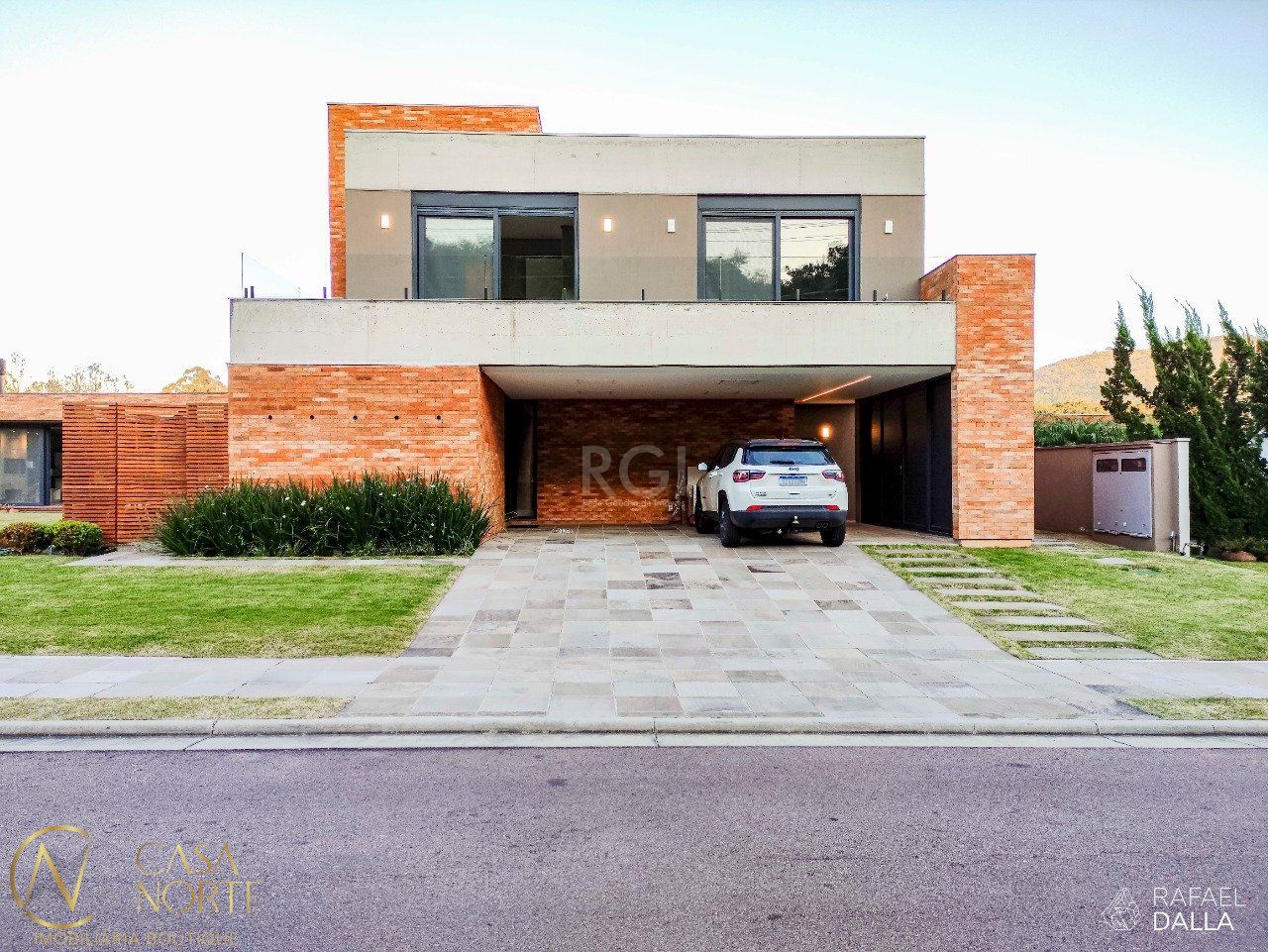 Casa de Condomínio à venda com 4 quartos, 469m², 4 suítes, 4 vagas, Estrada das Três Meninas no bairro Alphaville em Porto Alegre
