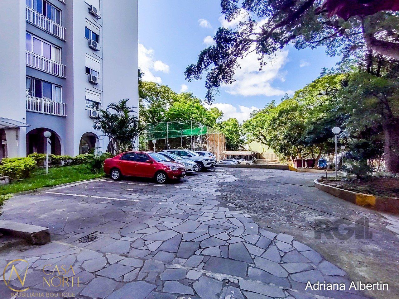 Cobertura à venda com 2 quartos, 112m², 1 vaga, Rua Curupaiti no bairro Cristal em Porto Alegre