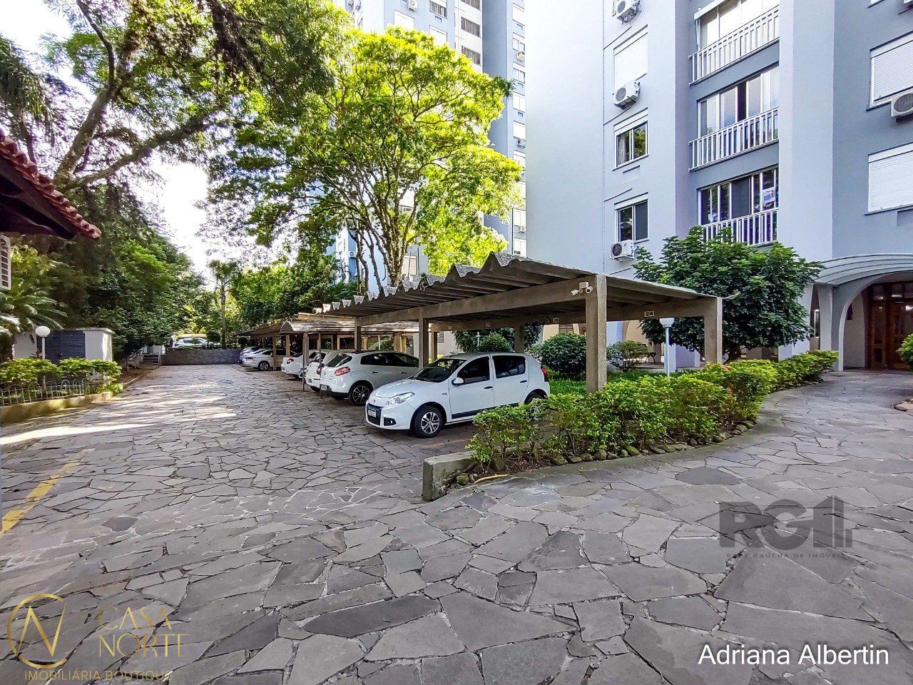 Cobertura à venda com 2 quartos, 112m², 1 vaga, Rua Curupaiti no bairro Cristal em Porto Alegre