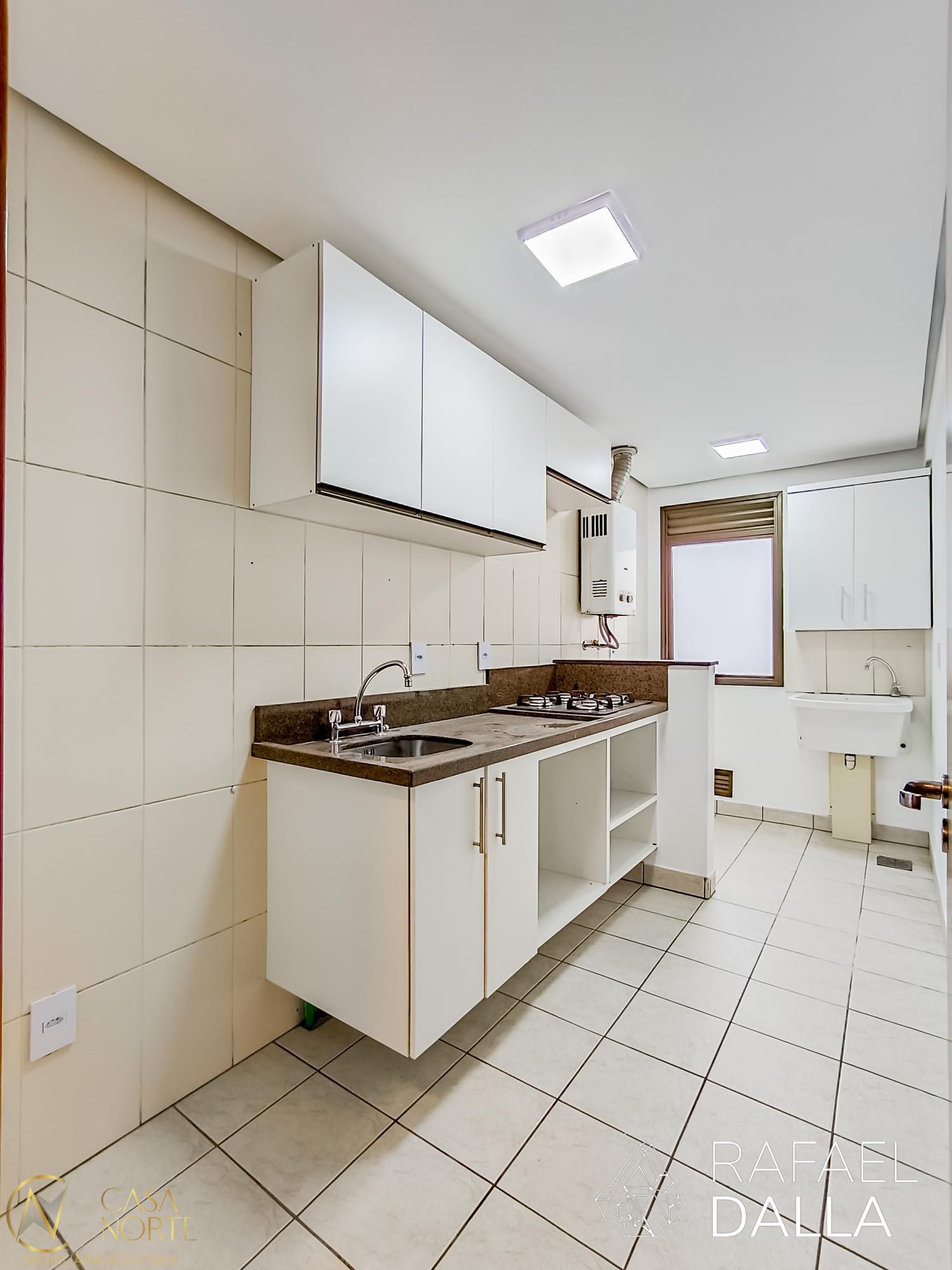 Apartamento à venda com 2 quartos, 69m², 1 suíte, 1 vaga, Rua Luiz Afonso no bairro Cidade Baixa em Porto Alegre