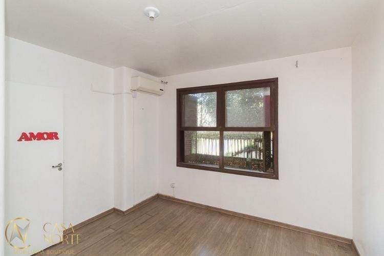 Apartamento à venda com 2 quartos, 50m², Rua Tarcila Moraes Dutra no bairro Santa Rosa de Lima em Porto Alegre