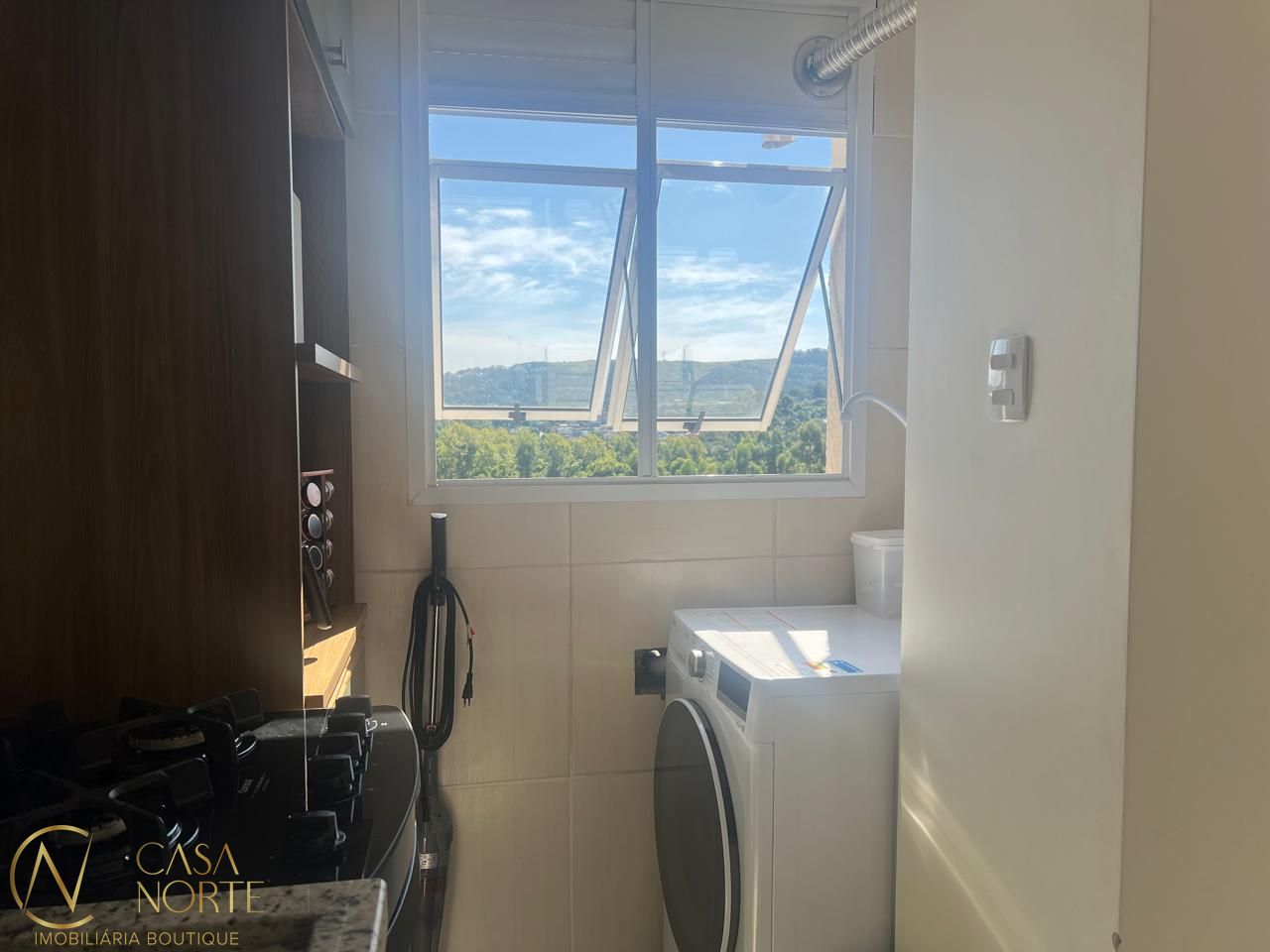 Apartamento à venda com 2 quartos, 42m², 1 vaga, Avenida da Cavalhada no bairro Cavalhada em Porto Alegre