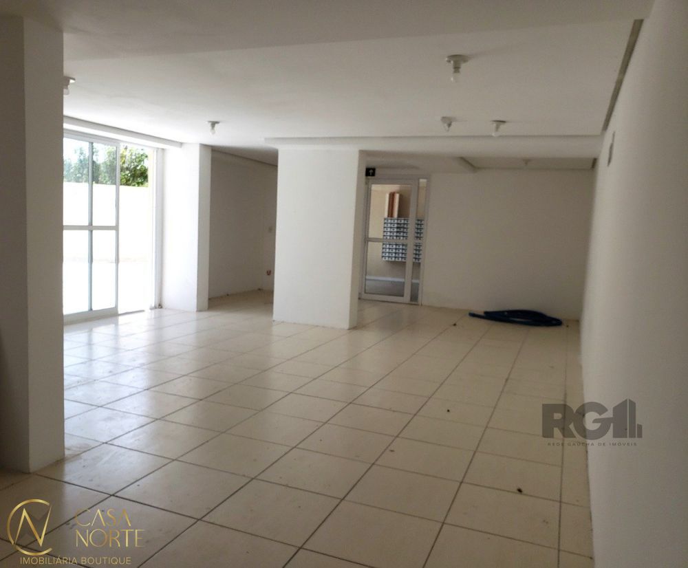 Apartamento à venda com 2 quartos, 42m², 1 vaga, Avenida da Cavalhada no bairro Cavalhada em Porto Alegre