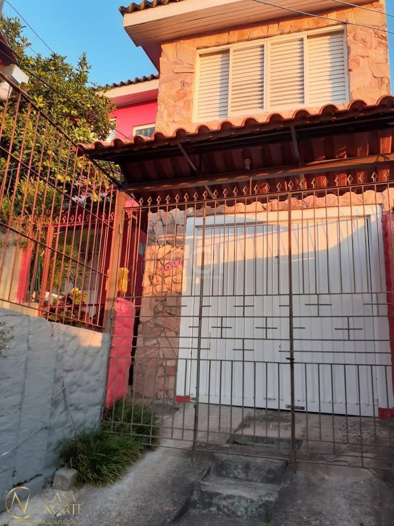 Casa à venda com 3 quartos, 250m², 1 suíte, 1 vaga, Rua Padre João Batista Reus no bairro Camaquã em Porto Alegre