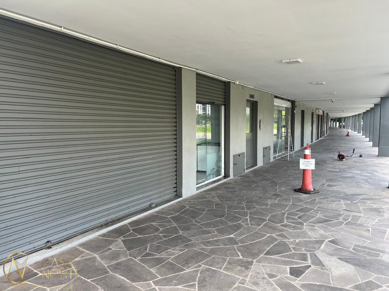 Apartamento à venda com 2 quartos, 58m², Avenida Ipiranga no bairro Partenon em Porto Alegre