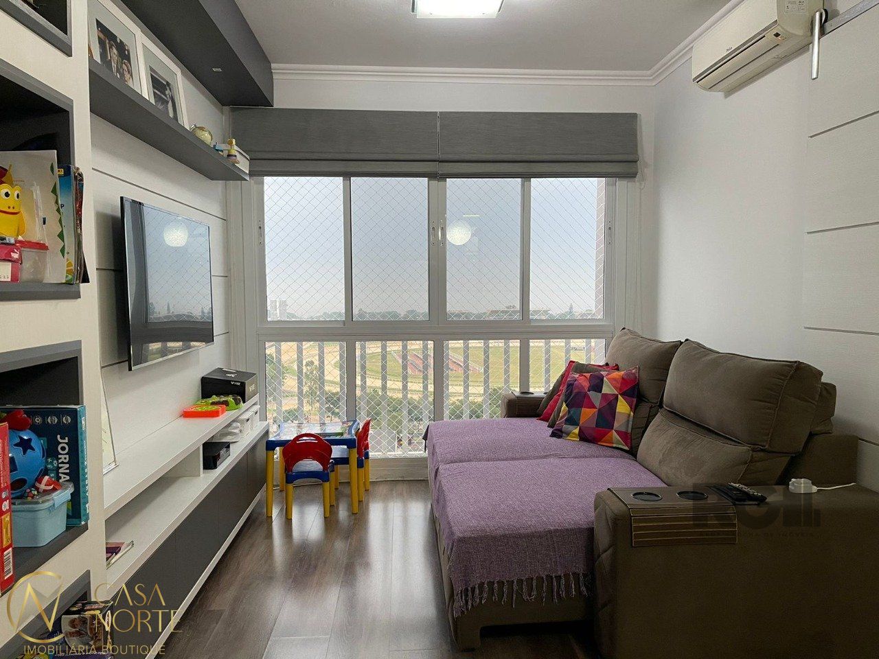 Apartamento à venda com 3 quartos, 79m², 1 suíte, Rua Curupaiti, no bairro Cristal em Porto Alegre