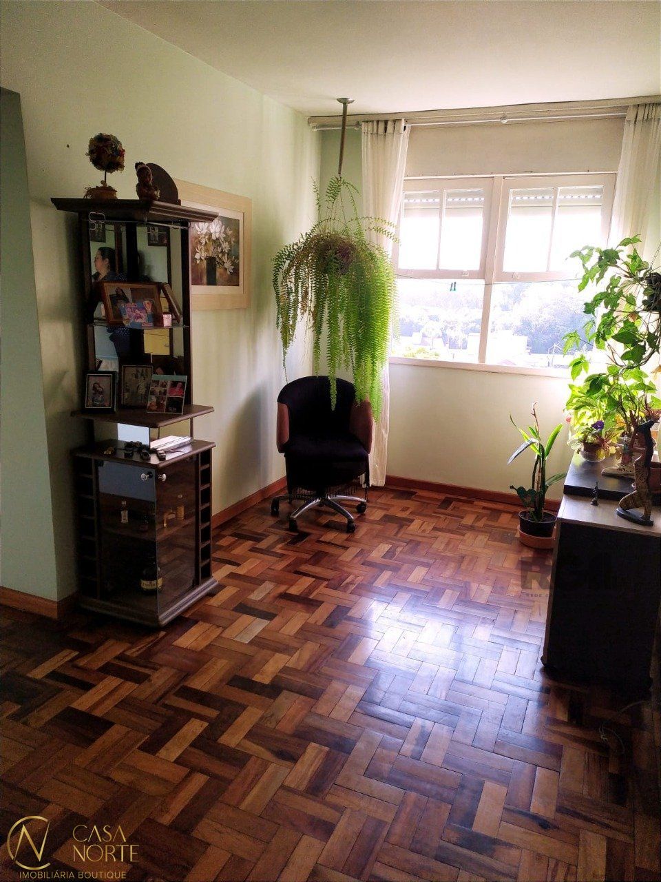 Apartamento à venda com 2 quartos, 55m², 1 vaga, Rua Ferreira Viana no bairro Petrópolis em Porto Alegre