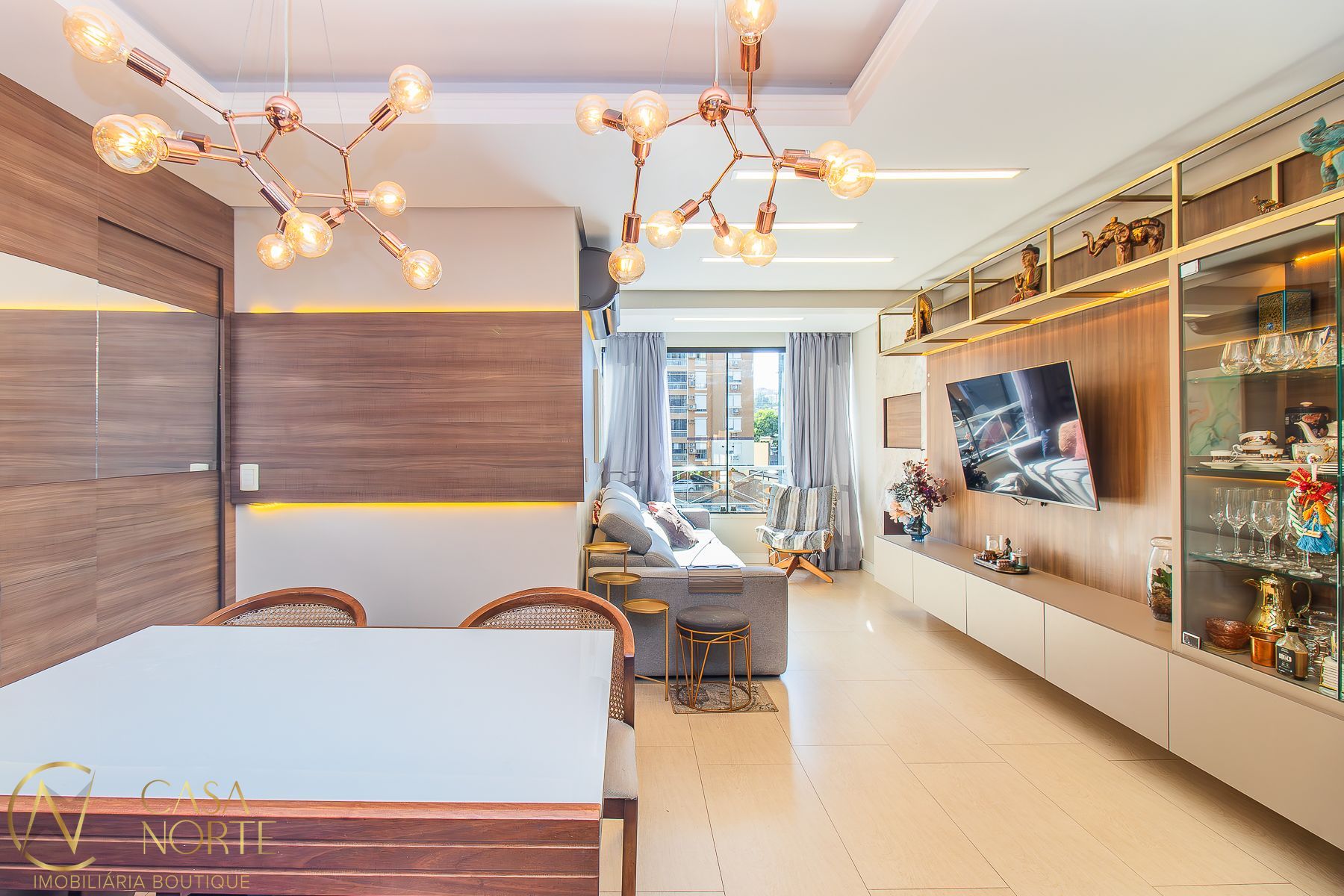 Apartamento à venda com 3 quartos, 84m², 1 suíte, 1 vaga, Rua Afonso Taunay no bairro Boa Vista em Porto Alegre