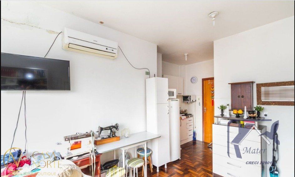 Apartamento à venda com 1 quarto, 19m², Rua José do Patrocinio no bairro Cidade Baixa em Porto Alegre