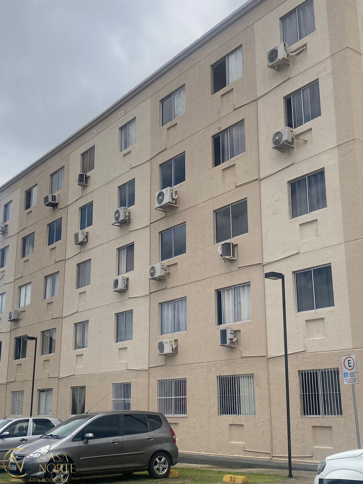 Apartamento à venda com 2 quartos, 40m², 1 vaga, Avenida Francisco Silveira Bitencourt no bairro Sarandi em Porto Alegre