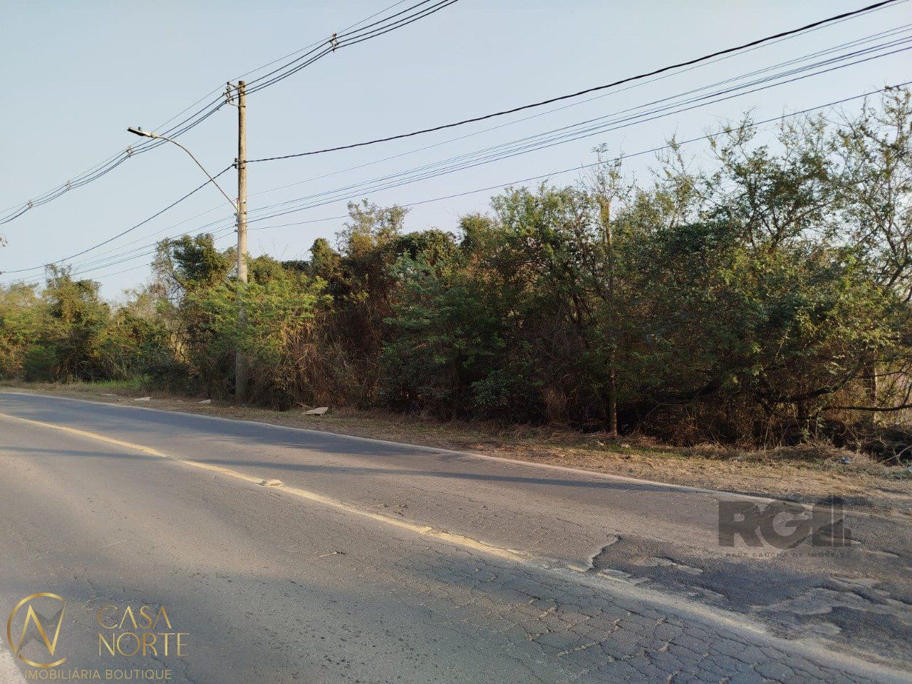 Terreno à venda  com 20250m², Avenida da Serraria no bairro Espírito Santo em Porto Alegre