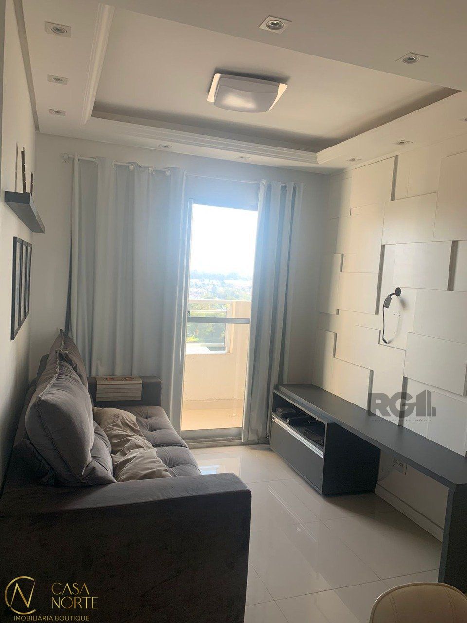 Apartamento à venda com 2 quartos, 50m², 1 vaga, Avenida Protásio Alves no bairro Petrópolis em Porto Alegre