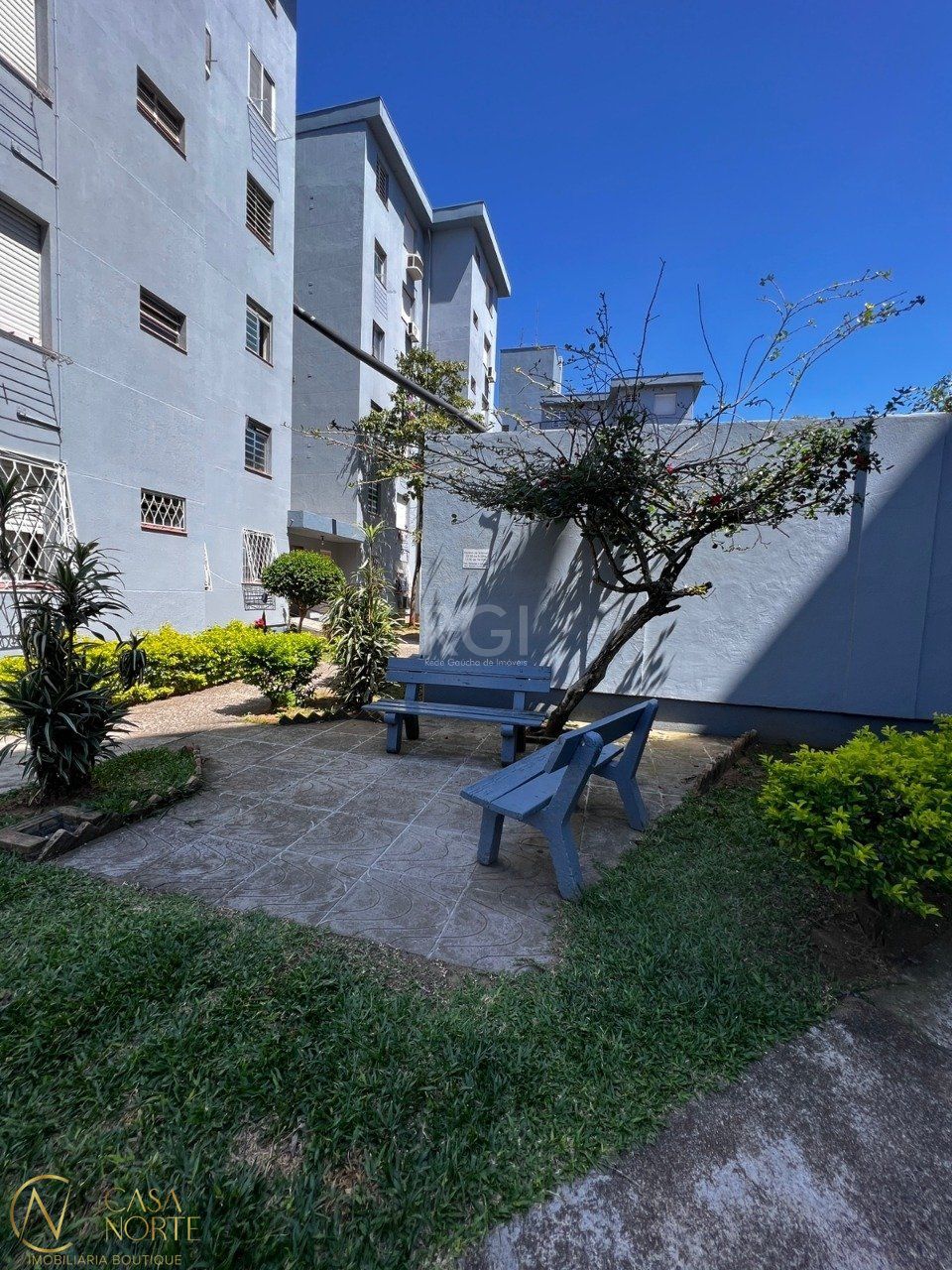 Apartamento à venda com 2 quartos, 52m², 1 vaga, Avenida Professor Oscar Pereira no bairro Azenha em Porto Alegre