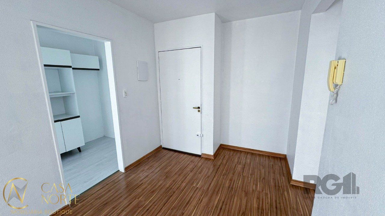 Apartamento à venda com 1 quarto, 39m², 1 vaga, Rua Orfanotrofio no bairro Santa Tereza em Porto Alegre