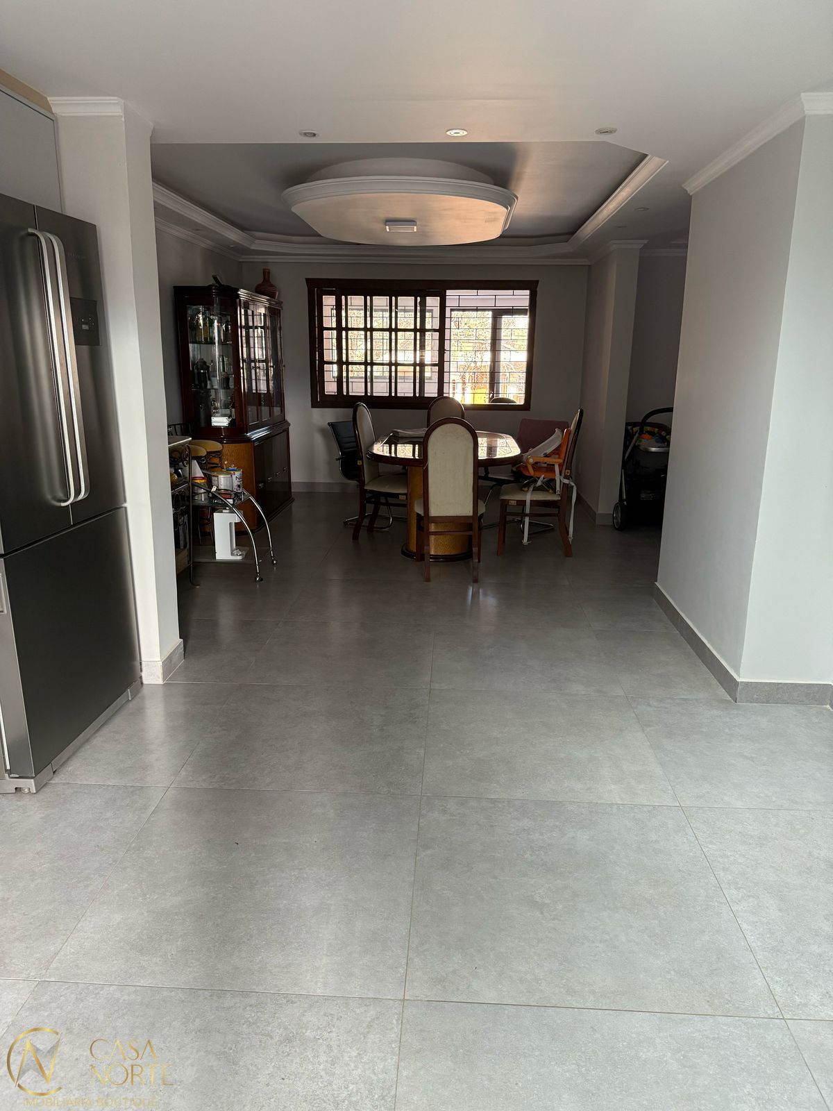 Casa à venda com 3 quartos, 280m², 1 suíte, 2 vagas, Rua Doutor Pereira Neto no bairro Tristeza em Porto Alegre