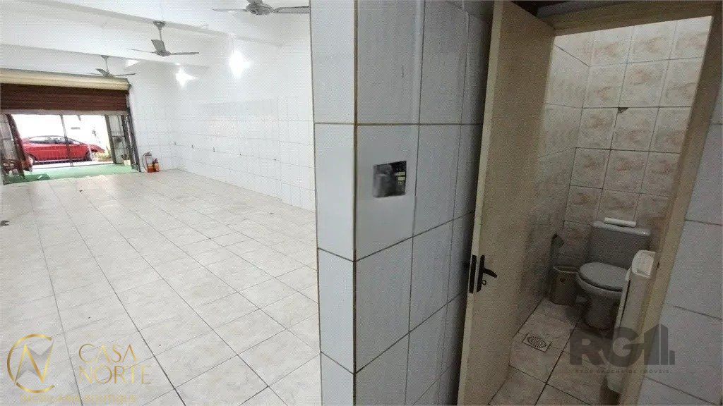 Loja à venda , 57m², Rua Santana no bairro Santana em Porto Alegre