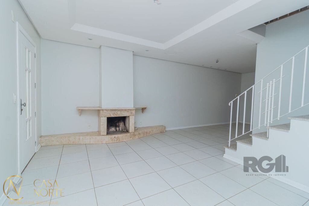 Casa de Condomínio à venda com 3 quartos, 86m², 1 suíte, 2 vagas, Estrada João Salomoni no bairro Vila Nova em Porto Alegre