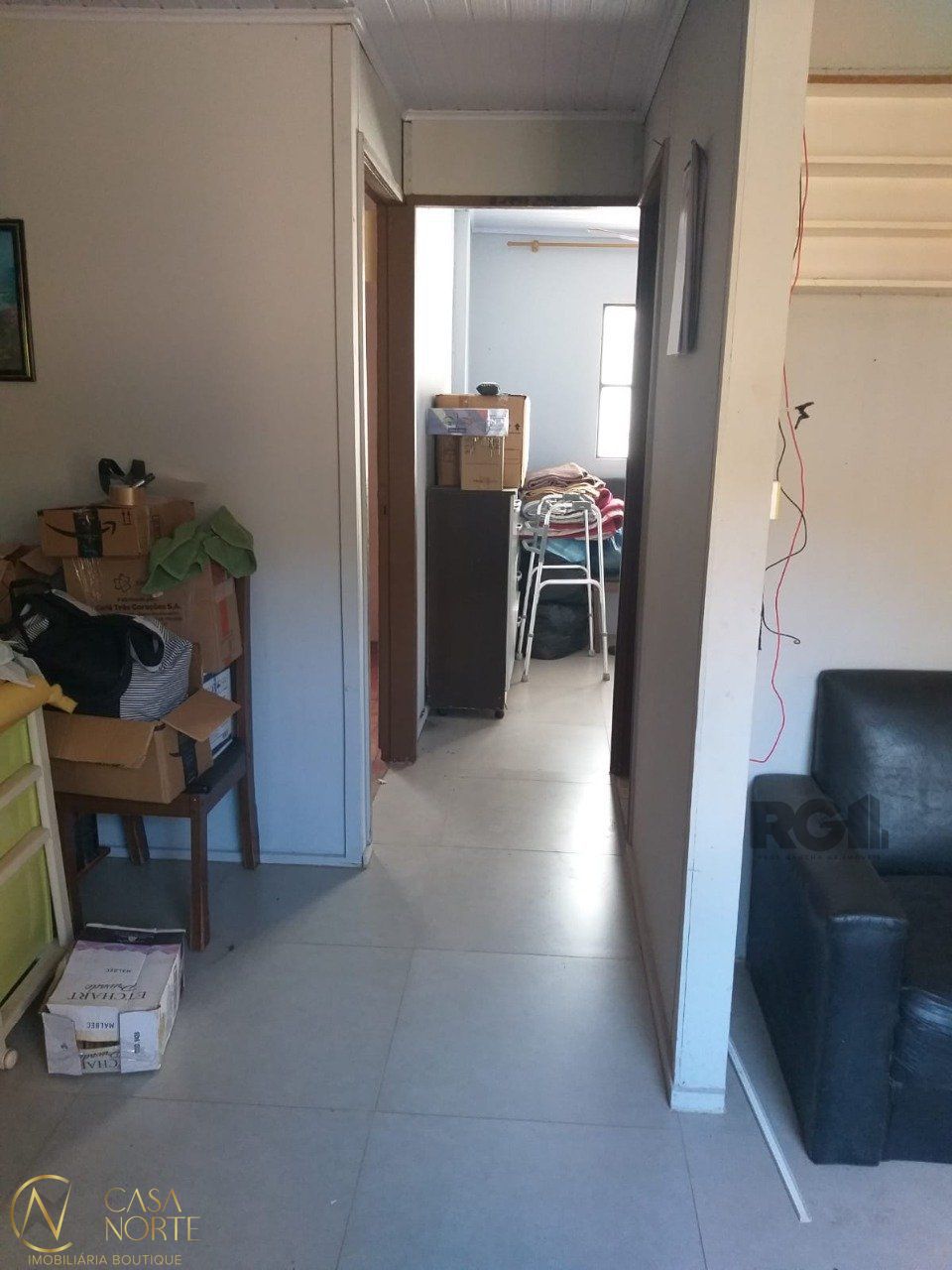 Casa à venda com 3 quartos, 100m², 1 vaga, Avenida Doutor Luciano Raul Panatieri no bairro Morro Santana em Porto Alegre