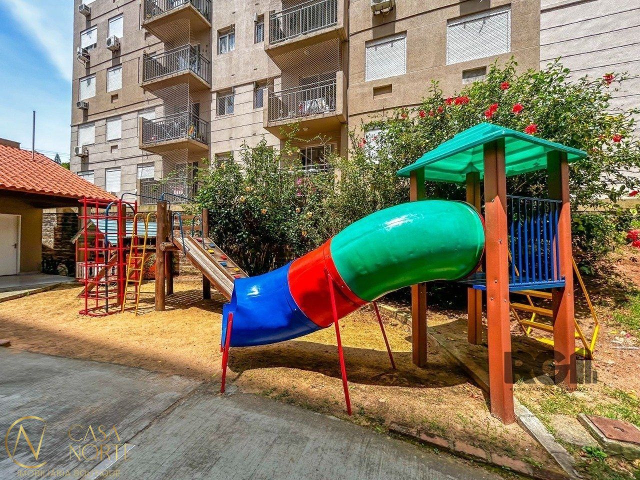 Apartamento à venda com 3 quartos, 67m², 1 suíte, 1 vaga, Avenida Otto Niemeyer no bairro Camaquã em Porto Alegre