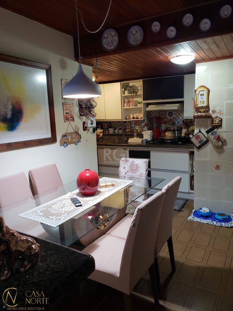 Apartamento à venda com 2 quartos, 69m², Avenida Eduardo Prado no bairro Cavalhada em Porto Alegre